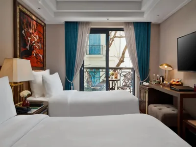 带阳台的家庭房 — Peridot Gallery Classic Hotel